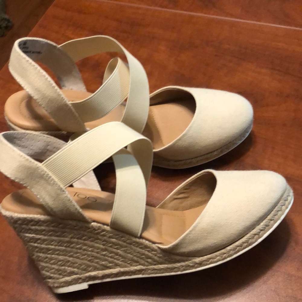 Me Too wedge espadrilles